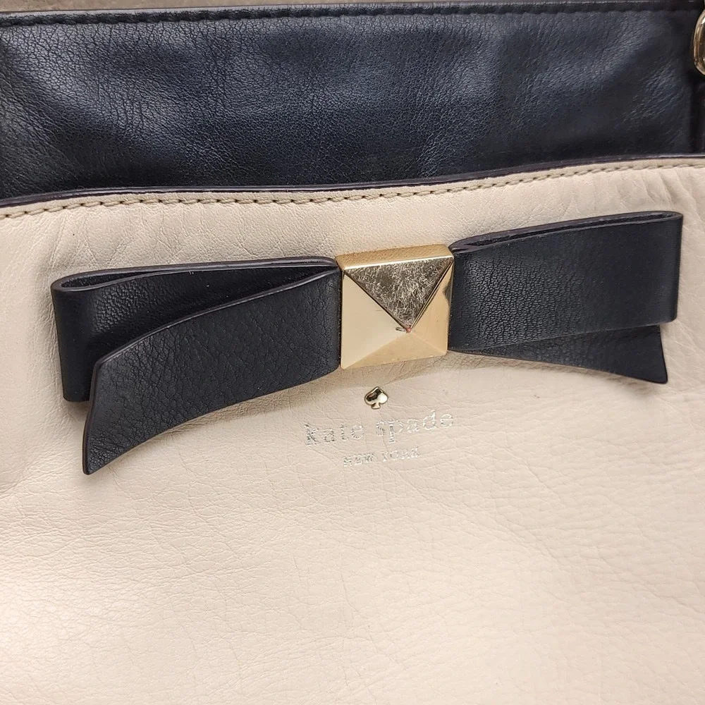 Kate Spade New York‎ Hancock Park Cream Black Leather Bow Tote Shoulder Bag